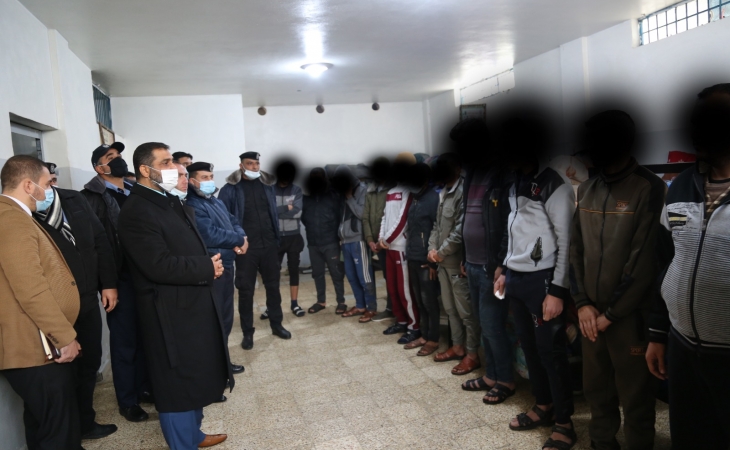 خلال زيارته التفقدية لشرطة معسكرات الوسطى..النائب العام ومدير شرطة المحافظة يؤكدان على النهوض والارتقاء بمكاتب التحقيق، تعزيزا للعدالة الجنائية