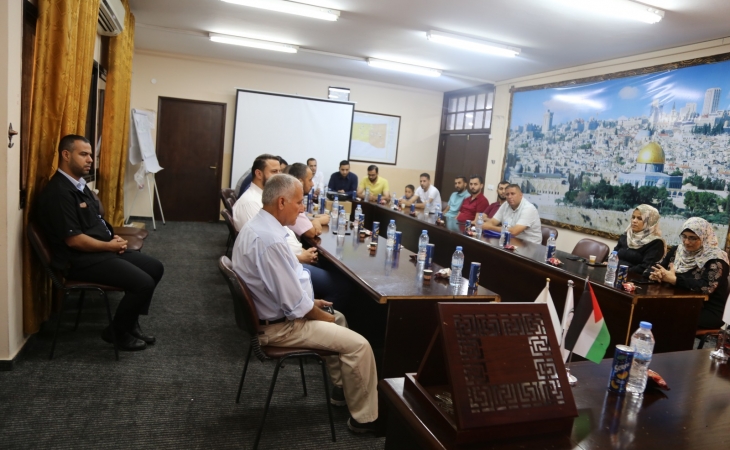 النيابة العامة تكرم الموظف سهيل حسونة لبلوغه" سن العطاء"