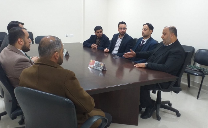 نيابة غزة الكلية تُجري زيارة لمحكمة صلح غزة