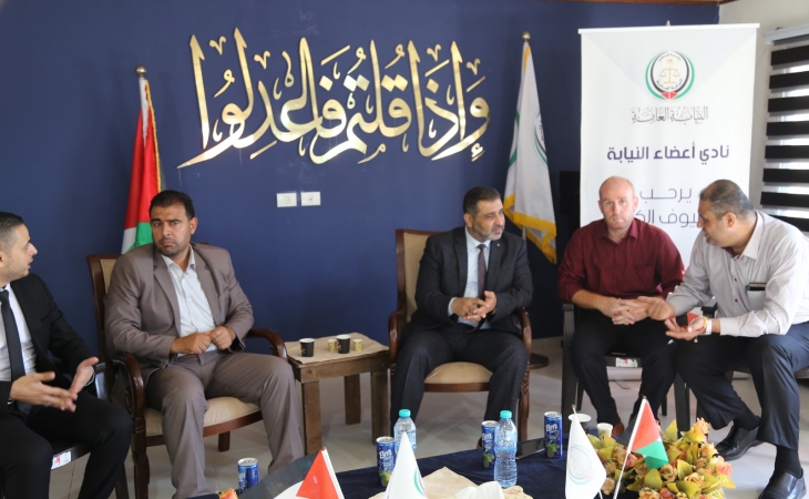 لقاء معايدة النائب العام مع أسرة النيابة العامة