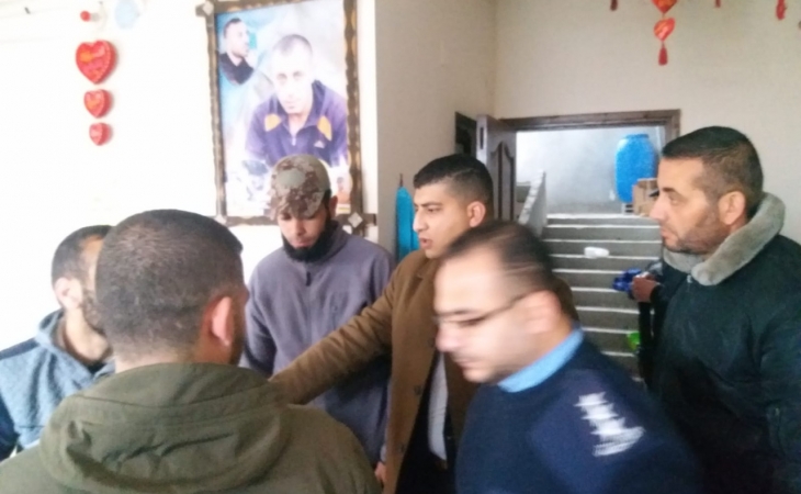 نيابة غزة الجزئية الأولى تُفتّش بيت أحد مروجي المواد المخدرة 