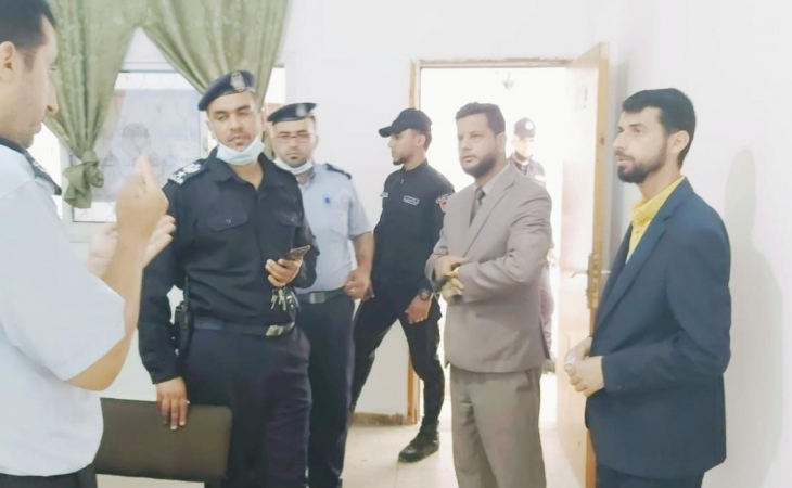 مدير نيابة خانيونس يلتقي بمدير شرطة القرارة ويؤكد على تعزيز التعاون الاجرائي لترسيخ العدالة