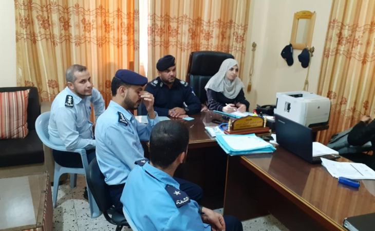 نيابة غزة الجزئية الأولى تعقد محاضرة قانونية لمأموري الضبط القضائي في شرطة التفاح والدرج