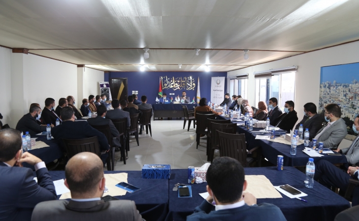 خلال اجتماعه بمعاوني النيابة العامة...النائب العام: استشعار الأمانة وتجسيد قيم العدالة واقعاً عملياً وكفاءة إدارة الدعاوى الجزائية يحقق الاستقرار المجتمعي 