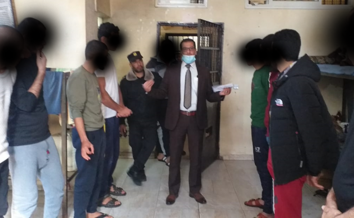 نيابة دير البلح الكلية تتفقد النزلاء بمركز إصلاح وتأهيل الوسطى