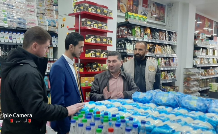 نيابة الوسطى الجزئية تُجري جولة تفقدية تفتيشية على بعض  المحال التجارية والمخابز والمولات في المحافظة الوسطى