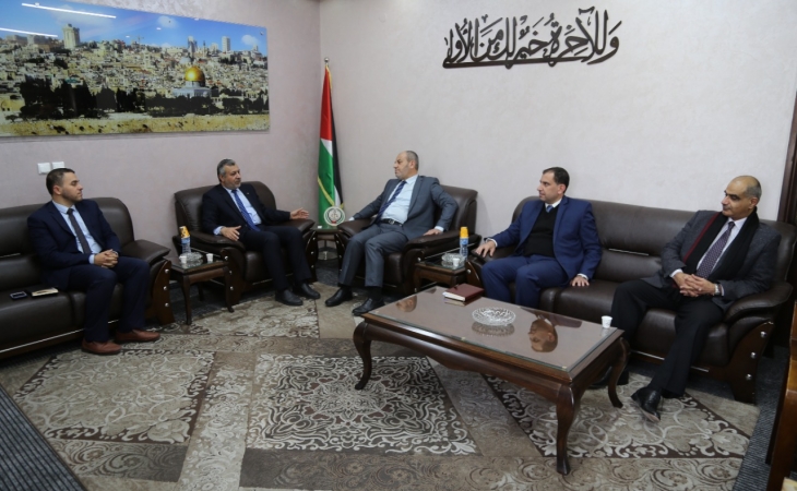 النائب العام ورئيس سلطة الأراضي يؤكدان على ضرورة حماية الأراضي الحكومية، باعتبار التعدّي عليها جريمة يعاقب عليها القانون 