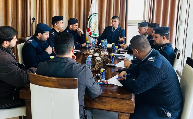 دائرة الشيكات في نيابة غزة الجزئية الثالثة تعقد اجتماعها التقييمي والتطويري مع مدراء أقسام تنفيذ مراكز شرطة محافظة غزة