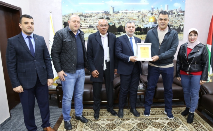 النائب العام يستقبل وفد الهيئة الفلسطينية للمطاعم والفنادق ويؤكد على دعم وتعزيز القطاع الخاص