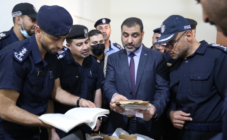 النائب العام ومدير شرطة المحافظة يؤكدان على النهوض والارتقاء بمكاتب التحقيق، وترسيخ العدالة الناجزة