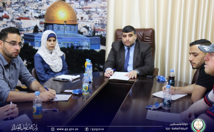 لمناقشة آليات تسهم في جودة مخرجات العمل...مدير عام النيابة العامة يجتمع بموظفي شُعَب الجُنَح في النيابات الكلية