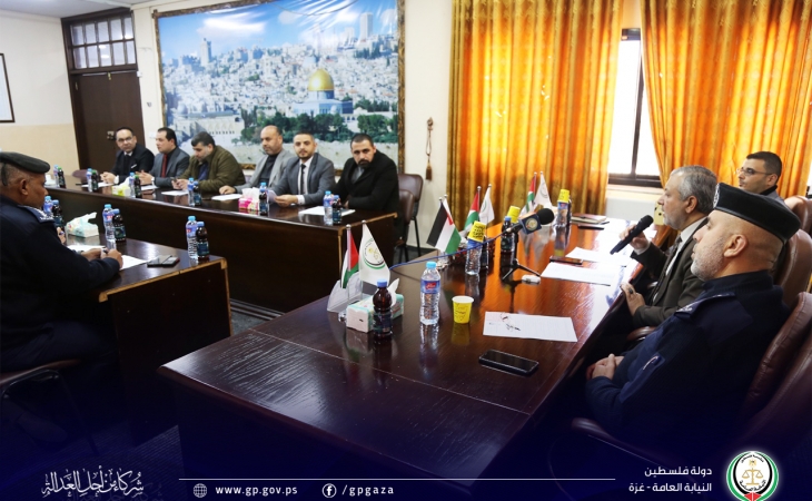 النائب العام ومساعد مدير الشرطة لشئون المحافظات يعقدان جلسة حوارية هادفة