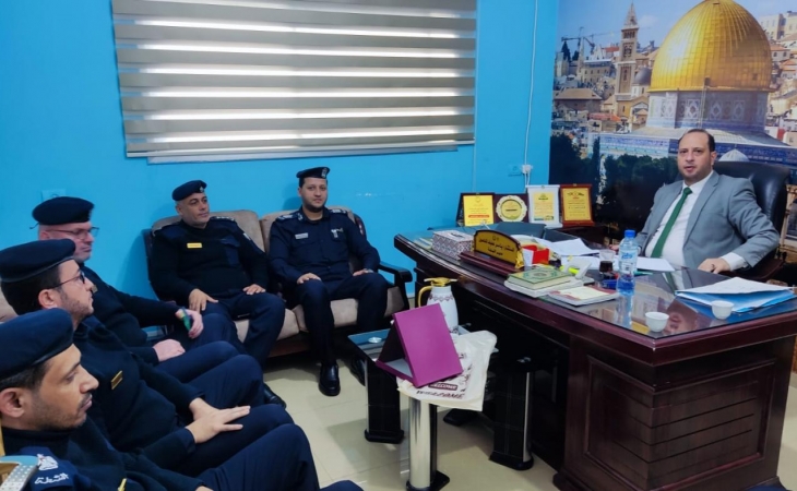 نيابة الوسطى الجزئية تعقد اجتماعاً مع مدير الشرطة القضائية في المحافظة الوسطى