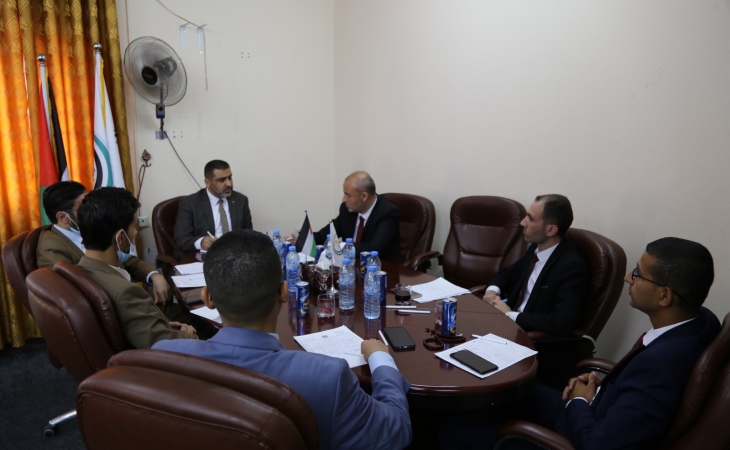 النائب العام يجتمع بمدير وأعضاء النيابة الجزئية في محافظة الوسطى