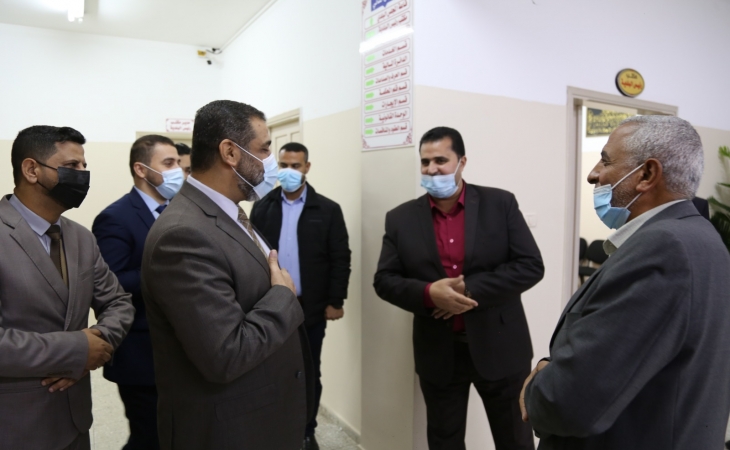 النائب العام ورئيس بلدية رفح يؤكدان على تعزيز التعاون المشترك لتحقيق المصلحة العامة وخدمة الجمهور