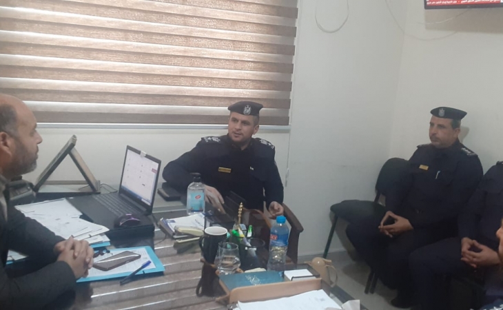 رئيس نيابة المؤسسات ومكافحة الفساد وجرائم الأموال يجتمع بمدير دائرة غزة بالشرطة القضائية