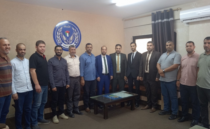 نيابة الوسطى الجزئية تجري زيارة تفقدية لفرع المباحث العامة في المحافظة الوسطى