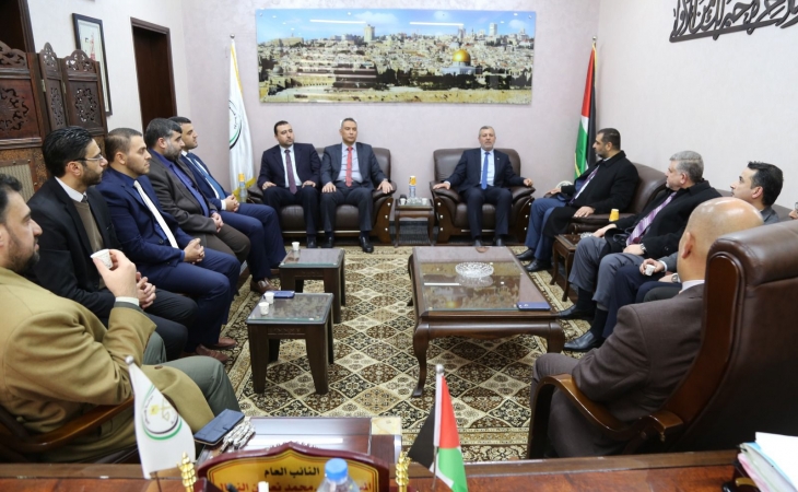 النائب العام يستقبل رئيس المجلس الأعلى للقضاء ويؤكدان على المُضي قدماً لإرساء قواعد دولة العدالة والقانون
