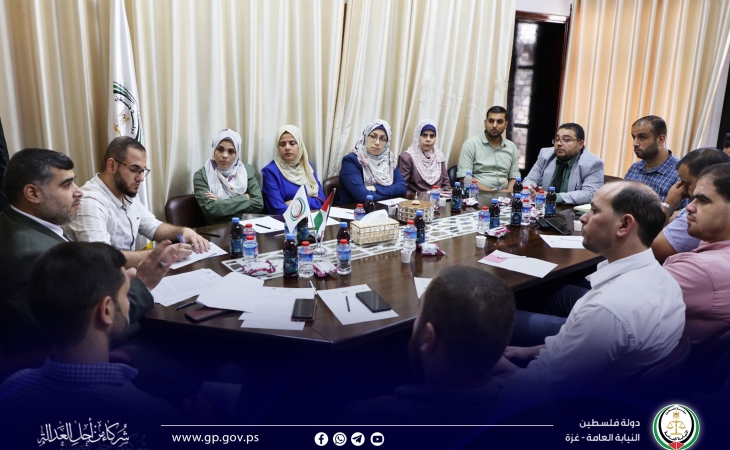 مدير عام النيابة العامة يجتمع بالطاقم الإداري لنيابة رفح الجزئية ويؤكد على المضي قدُماً في مسيرة التطوير والجودة الإدارية والفنية