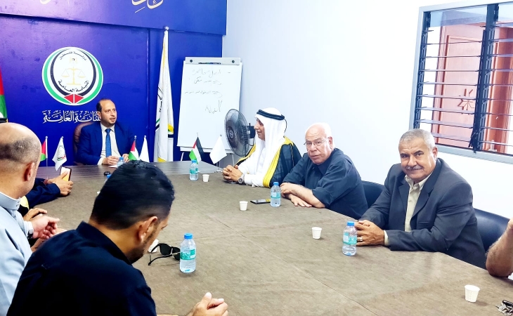نيابة الوسطى الجزئية تستقبل وفداً من جمعية مخاتير فلسطين