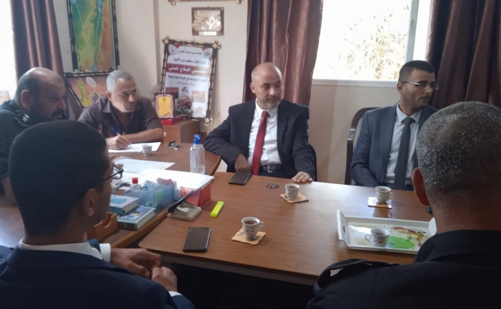 مدير نيابة الوسطي  و مدير الدفاع المدني بالمحافظة ، ويؤكدان  الحرص على تطبيق شروط الأمن والسلامة العامة للمنشآت