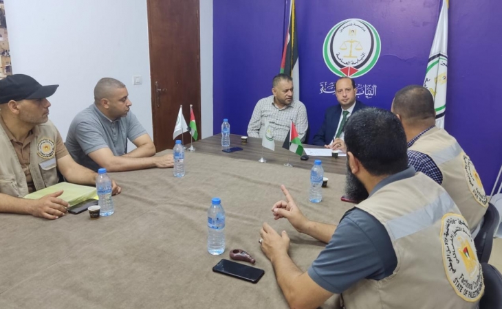 نيابة الوسطى الجزئية تستقبل وفداً من دائرة التنسيق الفصائلي بوزارة الداخلية في المحافظة الوسطى