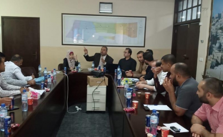 للنهوض بجودة العمل الإداري وتنظيم ودقة سير الملف الجزائي  التفتيش القضائي يعقد لقاء للقانونين وأقسام السكرتاريا بالنيابات الجزئية