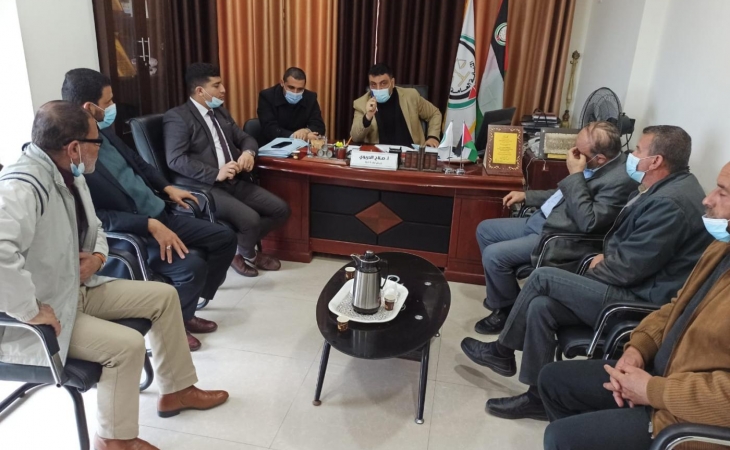 رئيس نيابة غزة يطلع   وفداً من عائلة  العرعير على مجريات التحقيق بواقعة القتل