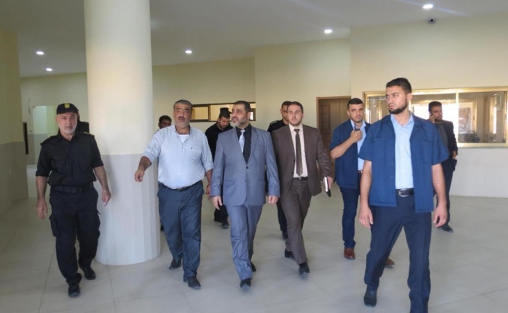 النائب العام يطمئن على سلامة الإجراءات القانونية والظروف المعيشية للنزلاء في سجن أصداء المركزي