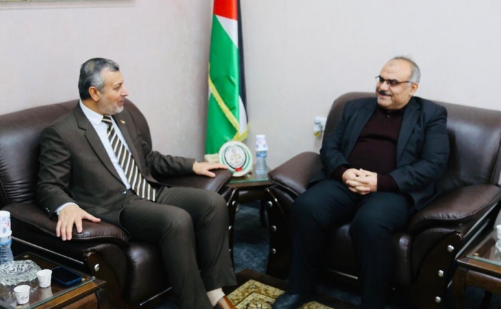 النائب العام يلتقي بوكيل وزارة الأشغال العامة والإسكان ويؤكدان على التعاون المشترك