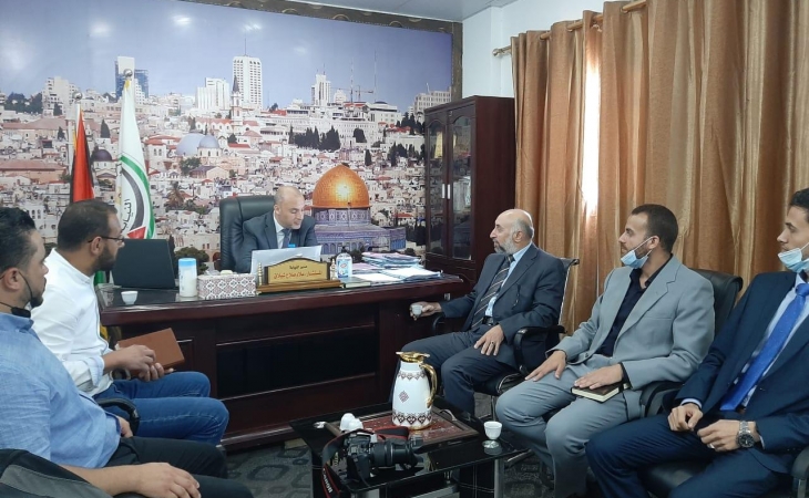 نيابة الوسطي  وبلدية المغراقة  يؤكدان على تطبيق القانون وخدمة المواطنين
