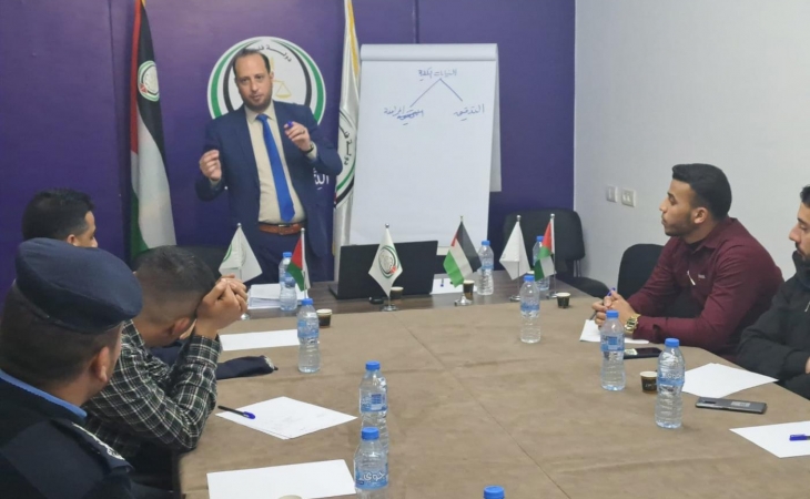 نيابة الوسطى الجزئية تعقد الدورة التدريبية الأولى لمحقّقي المراكز الشرطية في المحافظة الوسطى
