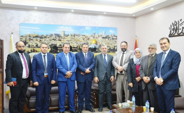 النائب العام يستقبل مجلس نقابة المحامين ويؤكد على تعزيز الشراكة لخدمة العدالة وسيادة القانون