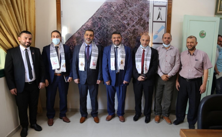 النائب العام يناقش مع رئيس بلدية دير البلح تعزيز التعاون وتيسير خدمات المواطنين وتحقيق المصلحة العامة 