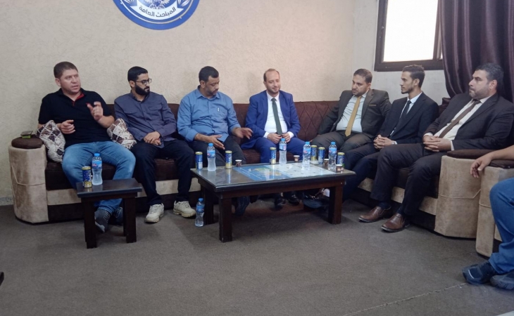 نيابة الوسطى الجزئية تجري زيارة تفقدية لفرع المباحث العامة في المحافظة الوسطى