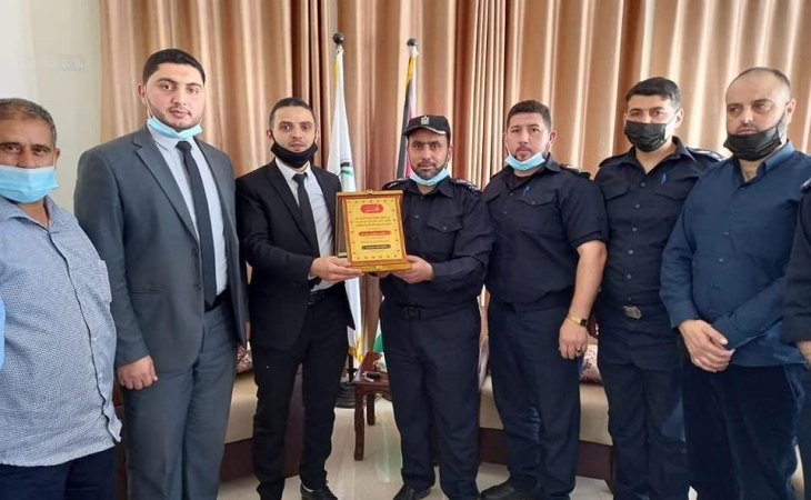 تأكيداً على عمق علاقة النيابة مع المراكز الشرطية...مدير نيابة غزة الدائرة الأولي و مدير شرطة الزيتون يؤكدان على تعزيز الأمن والاستقرار المجتمعي وارساء العدالة