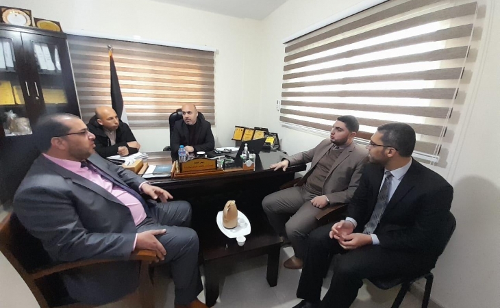 رئيس النيابات المتخصصة يعقد اجتماعاً مع وكلاء النيابة للتأكيد على استمرار تجويد العمل
