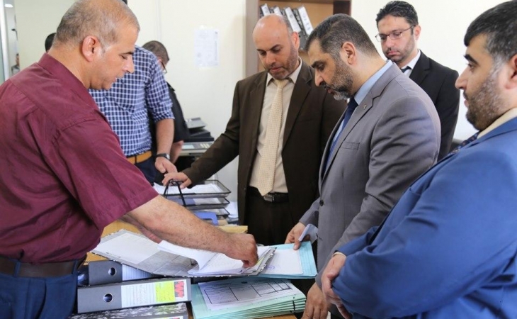 النائب العام أقسام المتابعة تولي اهتمامها بخدمة المواطنين، ومُبادِرَة بسرعة الرد على مظالمهم