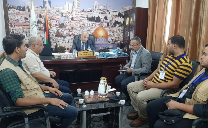 نيابة الوسطي ومديرية العمل بالمحافظة يؤكدان على تشديد الاجراءات بحق المخالفين لشروط السلامة والصحة المهنية