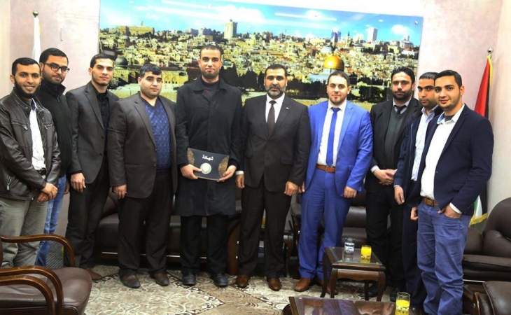 تكريم أ.محمد أبو حلبية، رئيس قسم المتابعة بديوان النائب العام-سابقاً، لتفانيه في أداء عمله في خدمة قطاع العدالة، وجهوده المتميزة في إدارة قسم المتابعة بديوان النائب العام