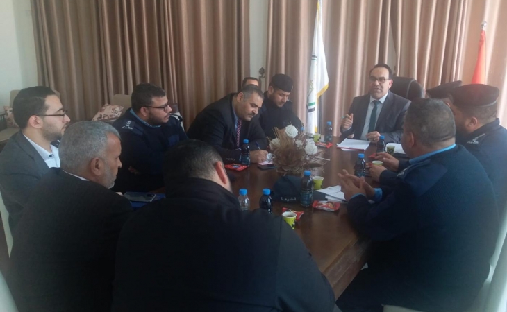 نيابة غزة الجزئية الثالثة تعقد ورشة عمل بشأن الآليات اللازمة لضبط وتحريز ومصادرة المضبوطات المتعلقة بالباعة المتجوّلين