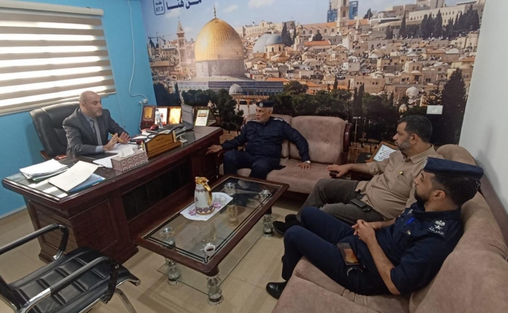 نيابة الوسطى الجزئية تستقبل مدير المحافظة وإدارة المباحث العامة لتعزيز التعاون المشترك
