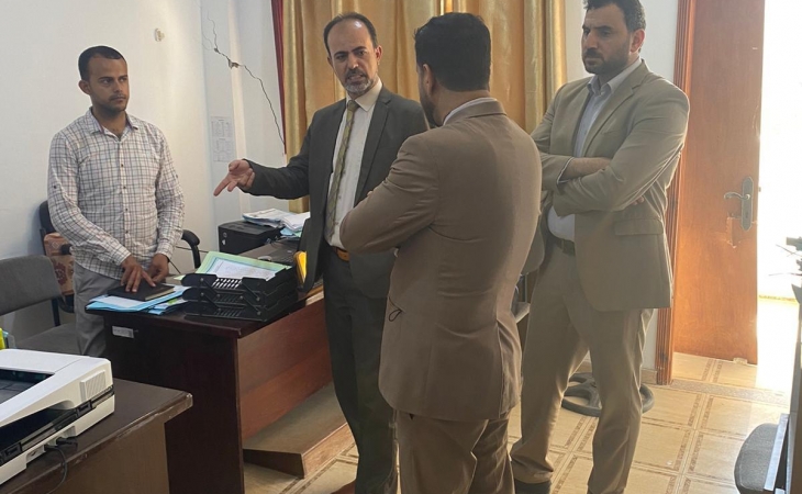 رئيس نيابة تنفيذ الأحكام  يناقش مع رؤساء النيابة آليات النهوض  بأرشفة الملفات الجزائية الكترونياً