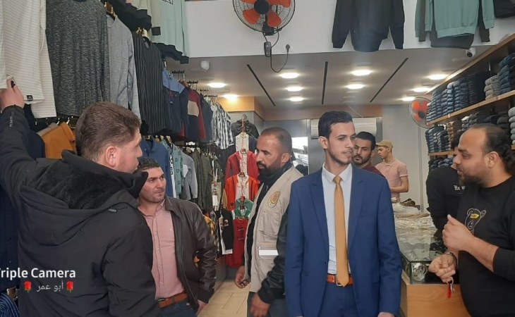 نيابة الوسطى الجزئية تُجري جولة تفقدية تفتيشية على بعض  المحال التجارية والمخابز والمولات في المحافظة الوسطى